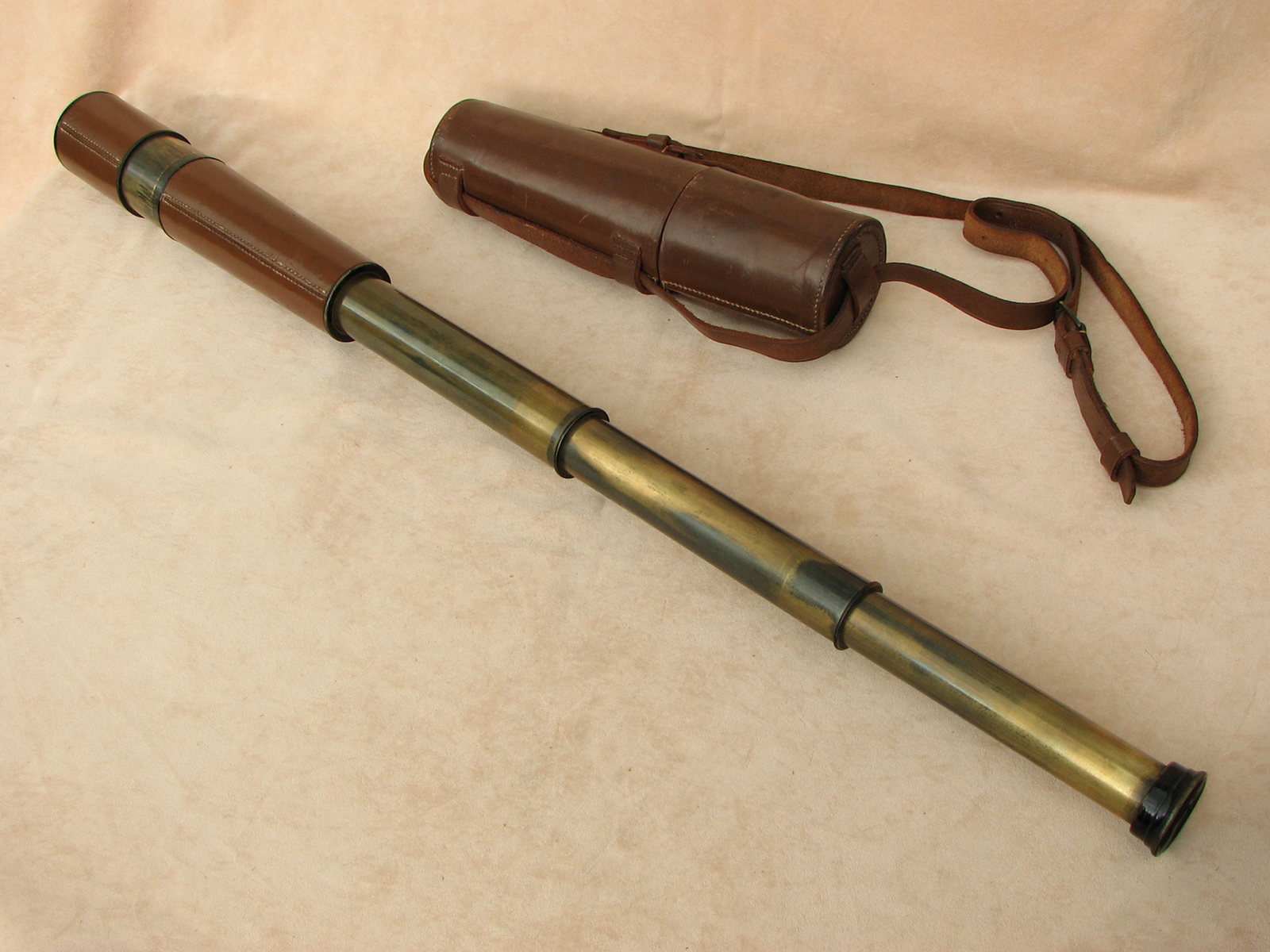 WW2 Scout Regiment field telescope by H C Ryland and Son